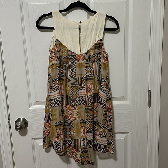 Rewind Aztec Style Dress - Picture 3 of 9